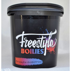 FREESTYLE Boilies - Broskyňa -chobotnica2,5kg